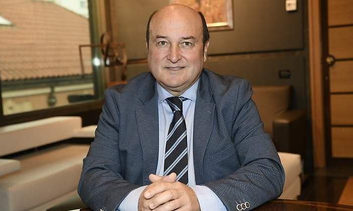 ortuzar-770.jpg