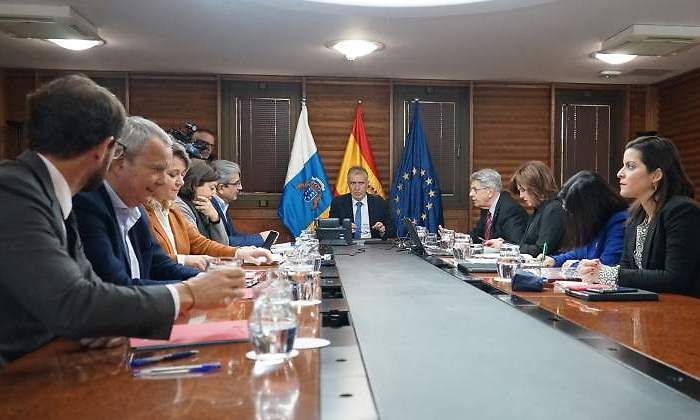 Reunin del ejecutivo de Canarias