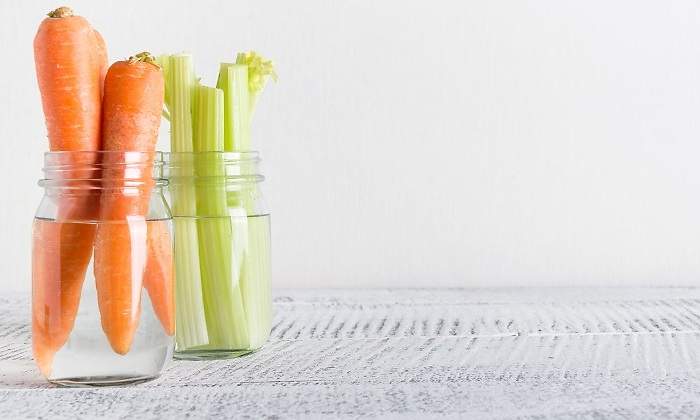 Tarro-con-zanahorias-y-apio-iStock.jpg