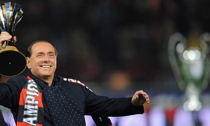 berlusconi-trofeo-champions-milan-getty.jpg
