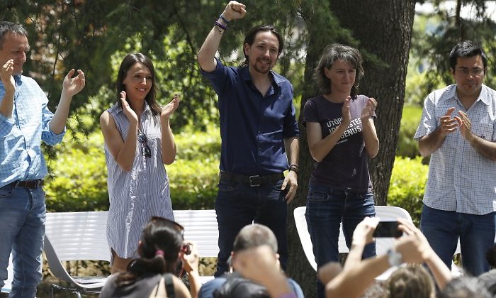 iglesias-puno-campana-efe.jpg
