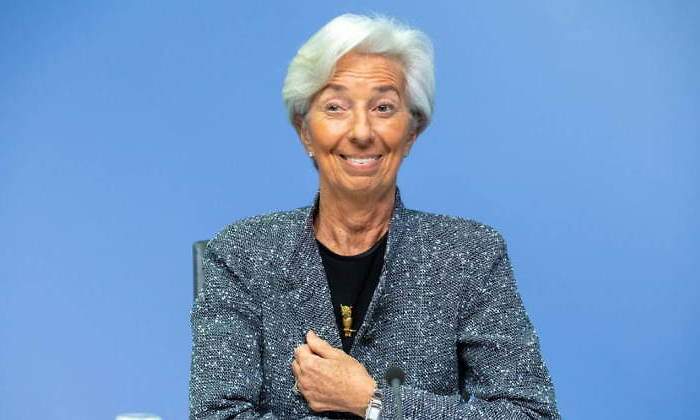 lagarde-owl-risas.jpg