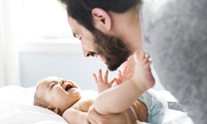 bebe-padre-dreamstime.jpg