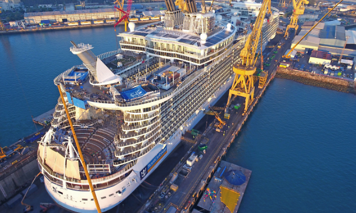royal-caribbean-oasis-of-the-seas-astillero-cadiz.png