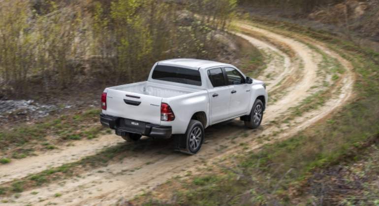 Toyota Hilux Legend