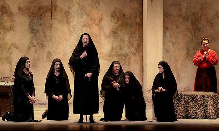 La-Casa-de-Bernarda-Alba.jpg