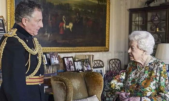 isabel-ii-reaparece-770.jpg
