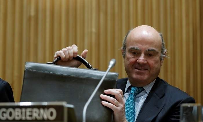 Guindos-Congreso-Bankia-EFE.jpg