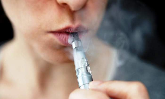 cigarro-electronico-vapeador-tabaco-vapor-getty.jpg