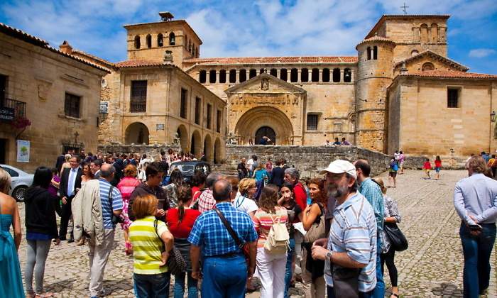 santillana-mar-cantabria.jpg