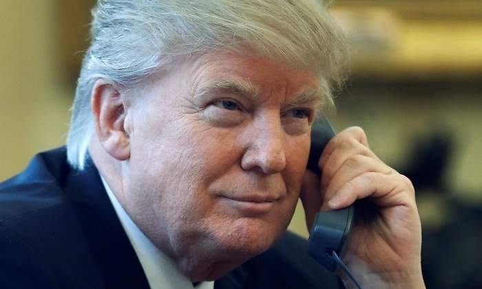 trump-telefono-reuters.jpg