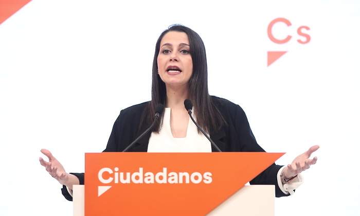 arrimadas-atril-ciudadanos-marzo20-ep.jpg