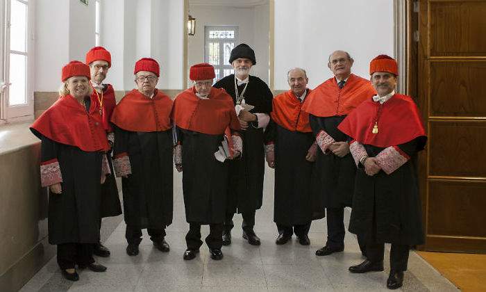 Doctor-Honoris-Causa-Padres-de-la-Constitucion-14-11-201874-defini.jpg