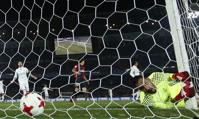 Keylor-Navas-mirada-pelota-final-mundial-clubes-2017-reuters.jpg