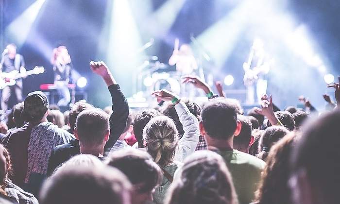 festival-pixabay.jpg