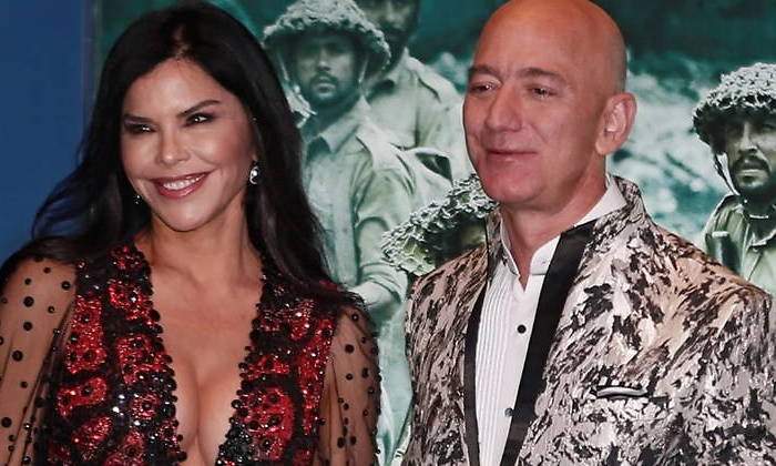 jeff-bezos-lauren-sanchez-770.jpg