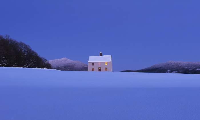 casa-luz-nieve-dreams.jpg