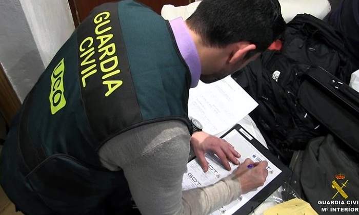 guardia-civil-operacion2-efe.jpg