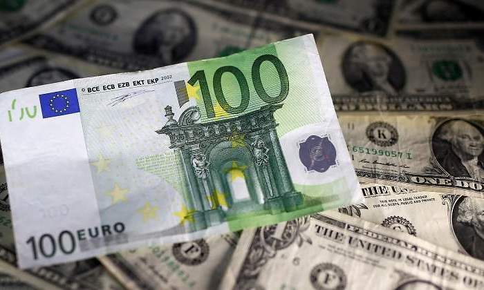 euro-dolar-billetes-reuters.jpg