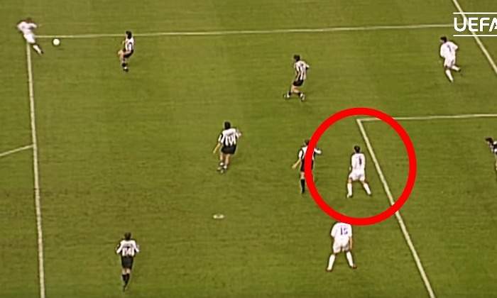 Mijatovic-gol-fueradejuego-1998-UEFA.jpg