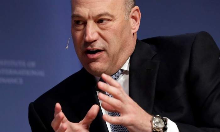 gary-cohn-manos.jpg