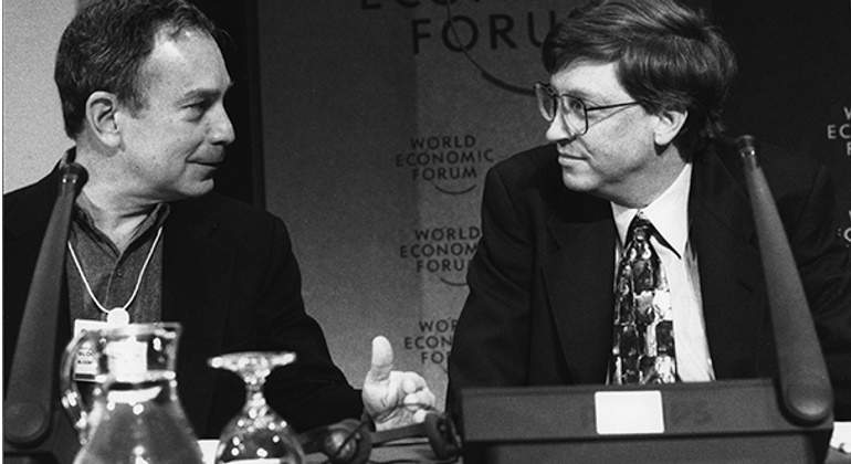 Michael Bloomberg junto a Bill Gates.