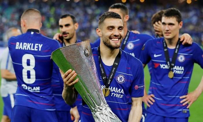 kovacic-celebra-europa-league-chelsea-reuters.jpg