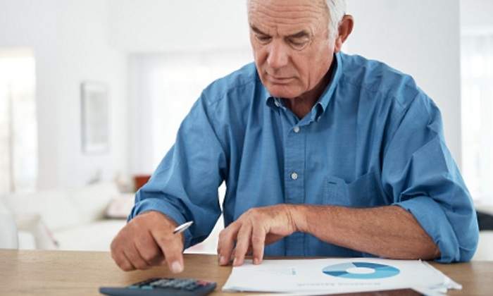jubilado-calcula-pension.jpg