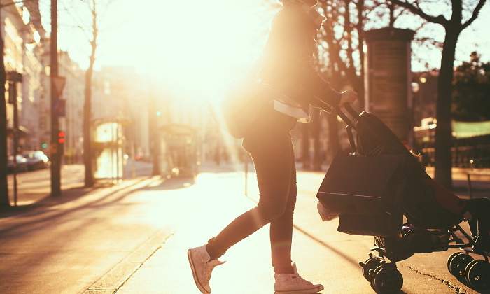 mujer-carrito-istock.jpg