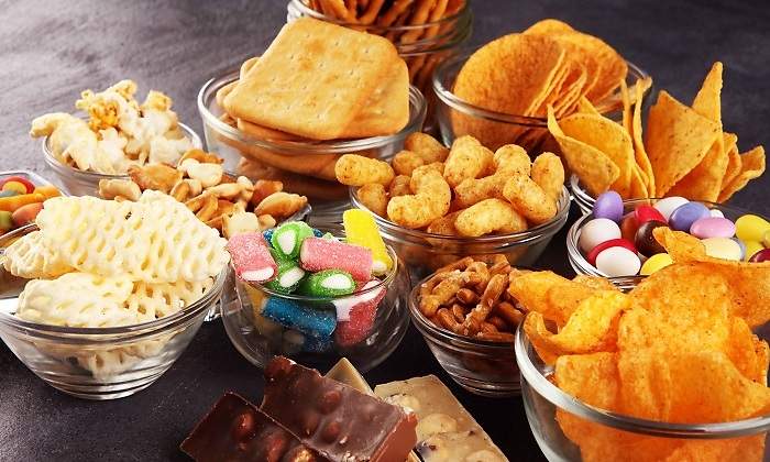 Una-gran-variedad-de-snaks-iStock.jpg