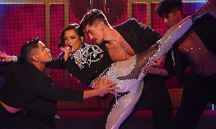 chanel-eurovision2.jpg