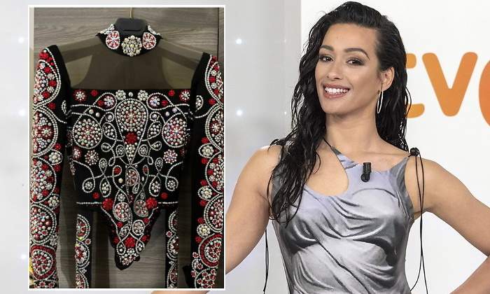 chanel-vestido-eurovision-palomo.jpg