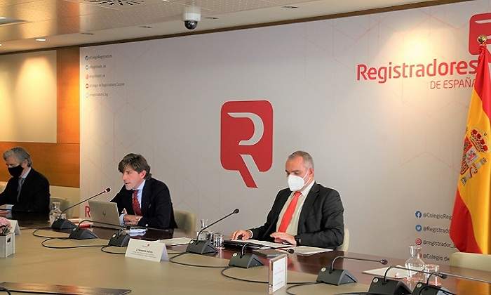 770-x-420-Sebastian-Reina-Colegio-Registradores-EE.jpg