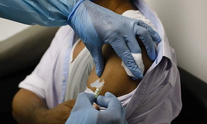 pfizer-BioNTech-770-bloomberg.jpg