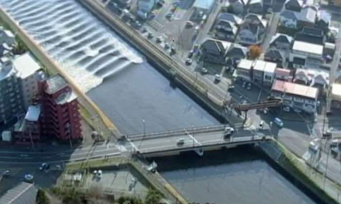 pequeno-tsunami-japon-reuters.jpg