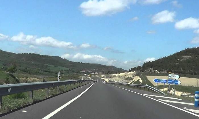 AUTOPISTA-AP1.jpg
