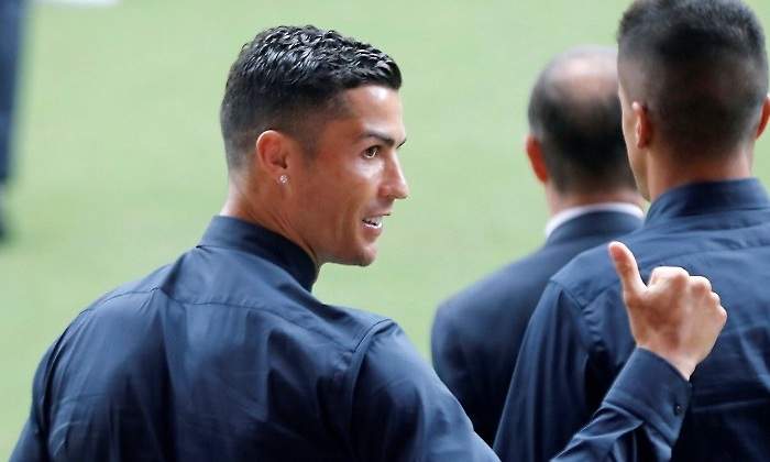 cristiano-entrenamiento-valencia-efe.jpg