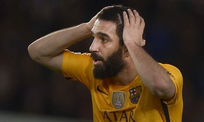 Arda-manos-cabeza-2016-reuters.jpg