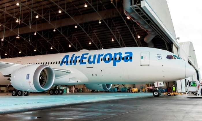 air-europa-avion-logonuevo.jpg