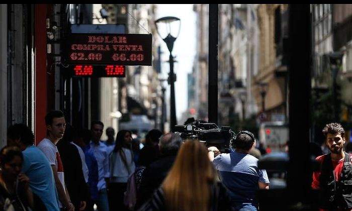 dolar-argentina-efe.jpg
