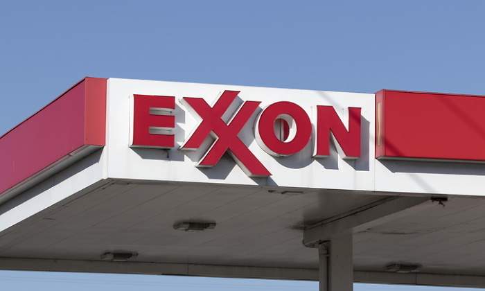 770-420-exxon-gasolinera-dreamstime.jpg