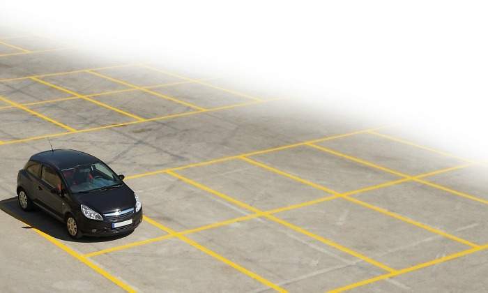 plazas-parking-770-dreamstime.jpg