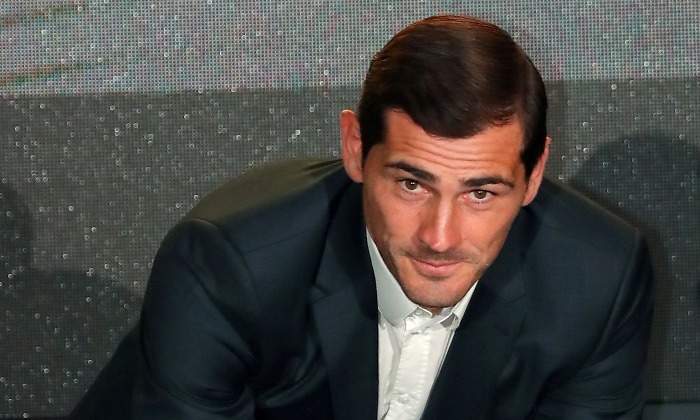 Casillas-golden-foot-2017-reuters.jpg