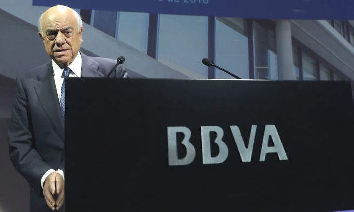 francisco-gonzalez-atril-bbva.jpg