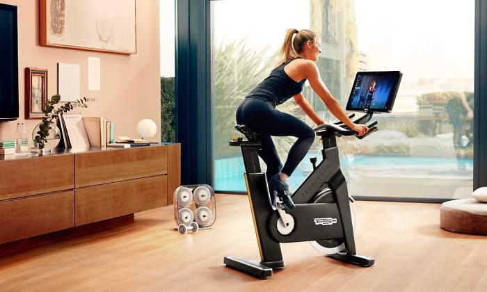 Technogym-Bike-1.jpg