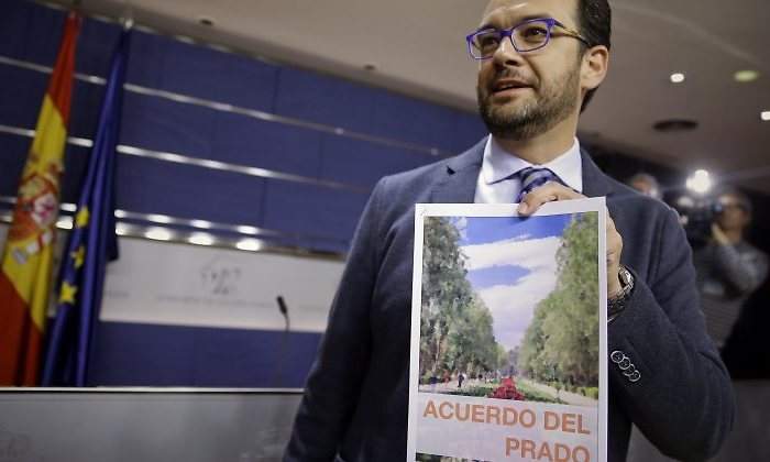 antoniohernando-acuerdo-efe.jpg