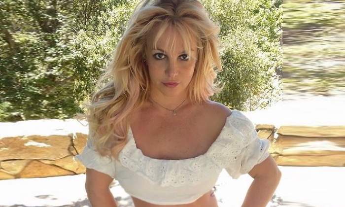 britney-spears-champan770.jpg