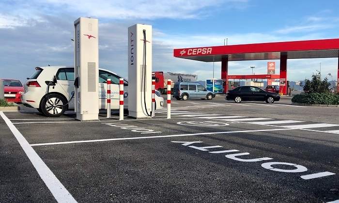 cepsa-puntos-recarga.jpg