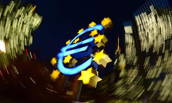 euro-movimiento-noche.jpg