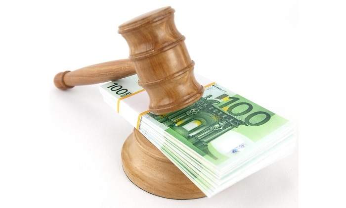 maza-justicia-dinero-dreamstime.jpg